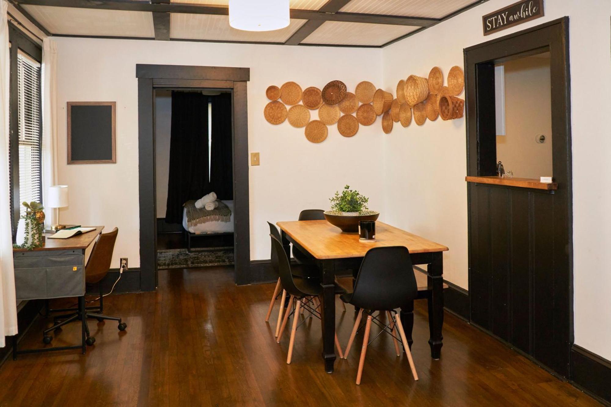 Cozy Atl Getaway - 5 Min From Airport & Downtown Villa Atlanta Eksteriør bilde